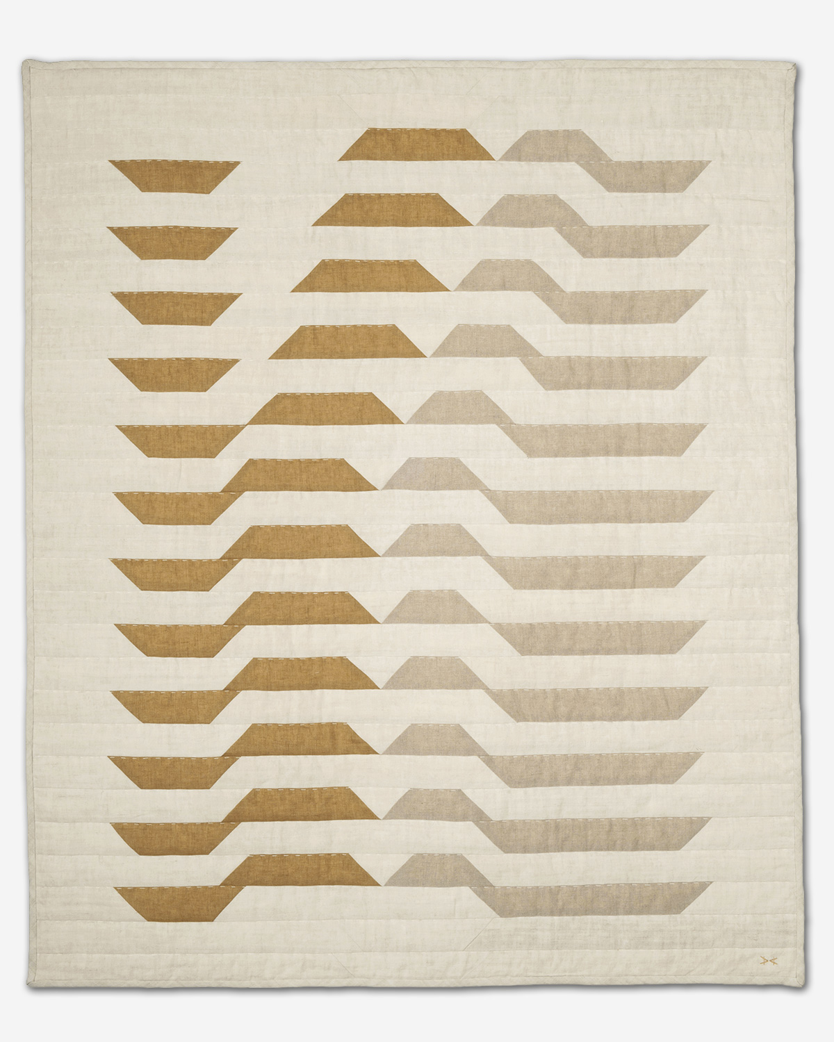 Wall-hanging vintage linen